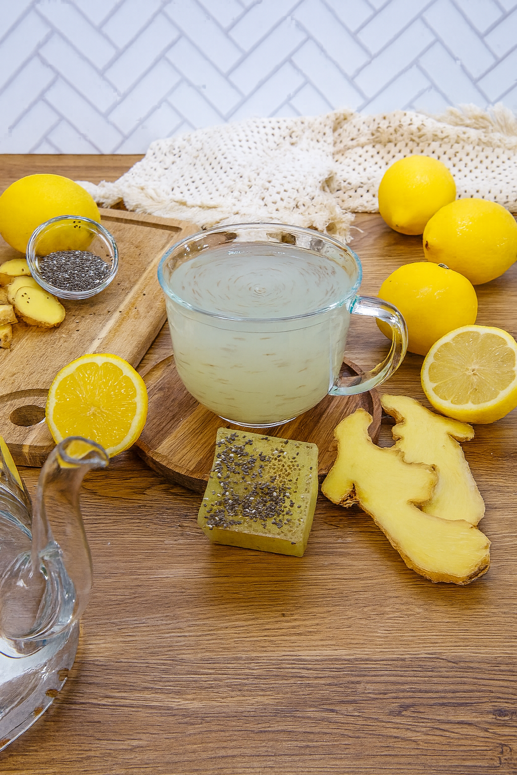 anti bloat morning drink