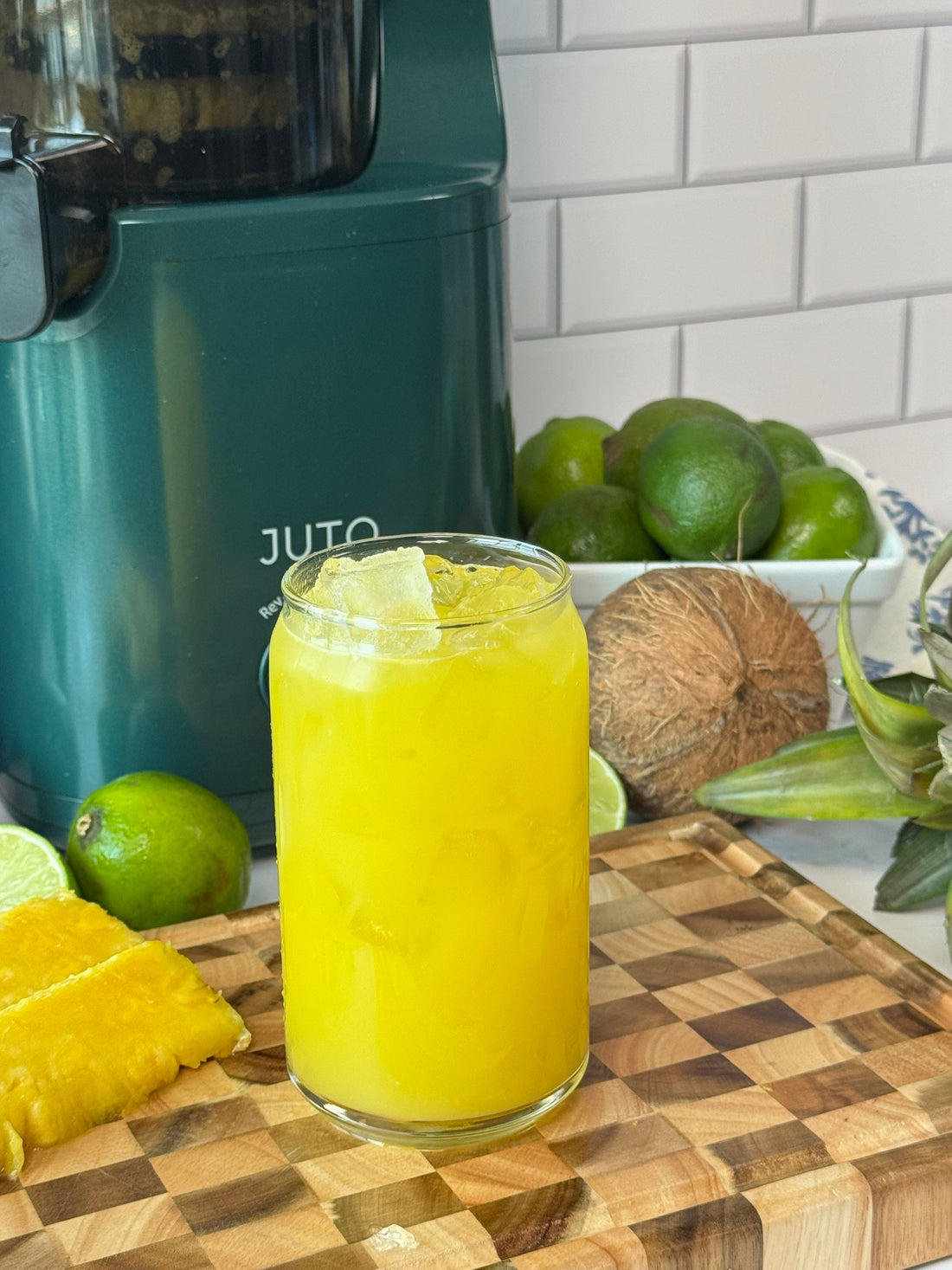 Anti-Inflammatory Pineapple Refresher
