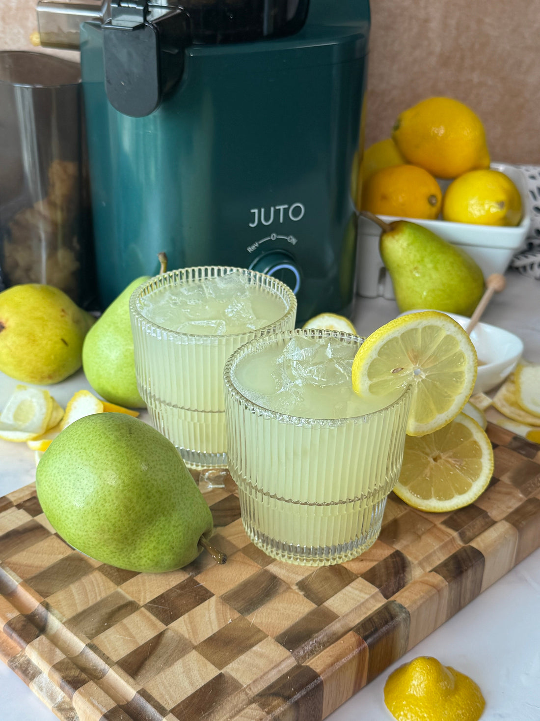 Pear Lemonade for Digestion